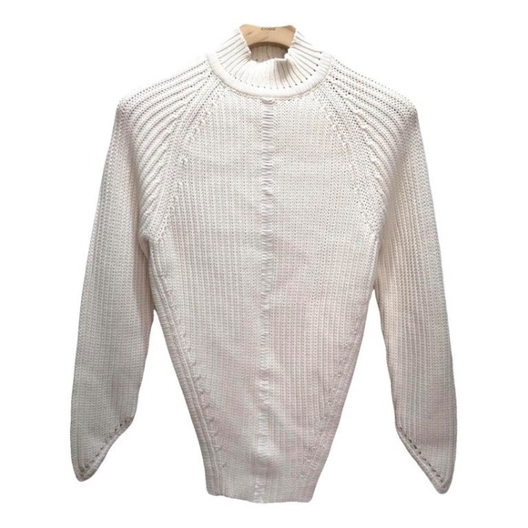 Grace Ling Open Back Sweater - Picture 2 of 7